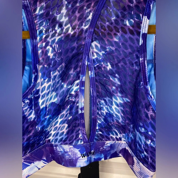 Peloton Blue Moves High Neck Sports Bra - Picture 7 of 7